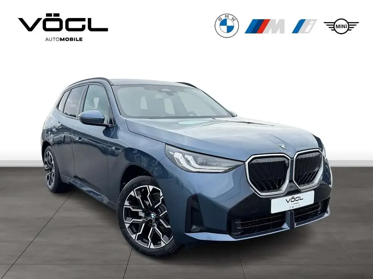 Neu BMW X3 M Sport 299 PS (219 kW) 2026 Arctic race blue SUV