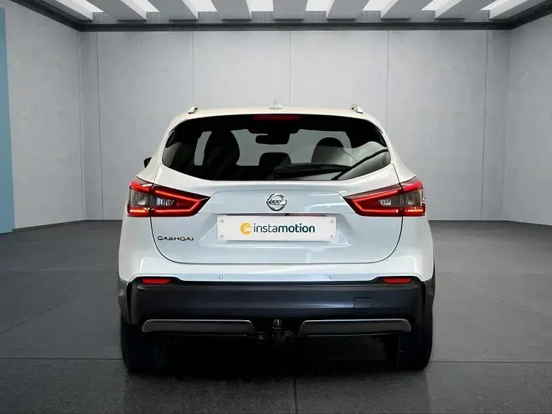 Gebraucht Nissan Qashqai 140 PS (102 kW) 2021 Weiß SUV