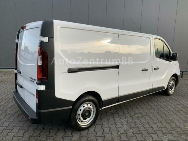 Gebraucht Renault Trafic Komfort 120 PS (88 kW) 2018 Weiß Van / Kleinbus