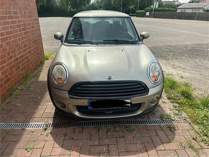 Silber Gebraucht 2007 Mini Cooper D Kleinwagen | 2.950 € (Teuer) - Bild 1/4