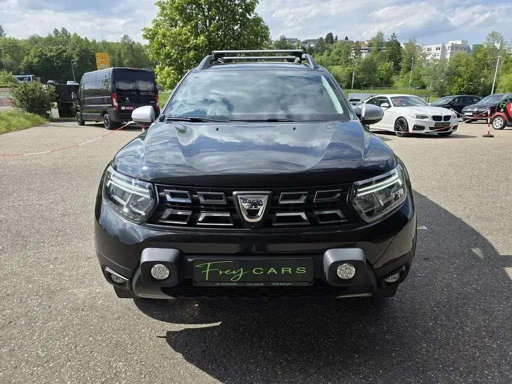 Używany Dacia Duster 114 KM (83 kW) 2022 Czarny SUV