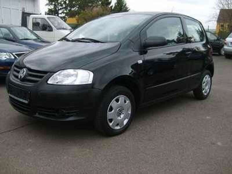 Schwarz Gebraucht 2009 VW Fox Kleinwagen | 2.998 € (Etwas zu teuer) - Bild 1/2