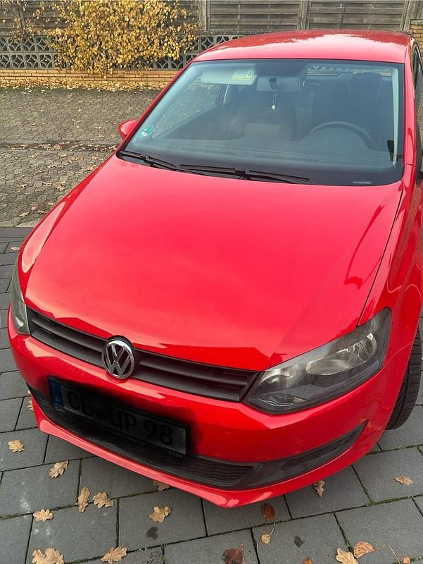 Rot Gebraucht 2010 VW Polo Kleinwagen | 4.300 € (Guter Preis) - Bild 1/4