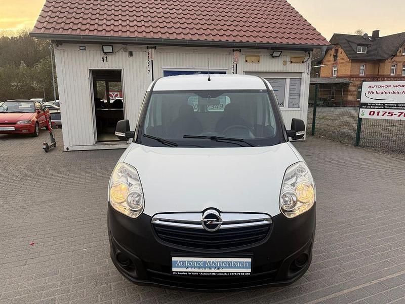 Second-hand Opel Combo 95 CP (69 kW) 2013 Alb Monovolum