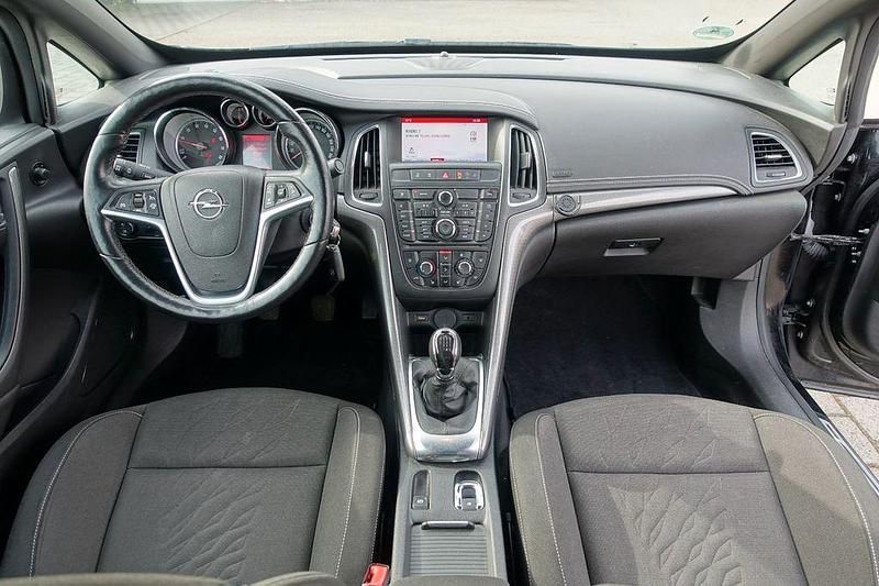 Gebraucht Opel Cascada Edition 140 PS (102 kW) 2016 Schwarz Cabrio