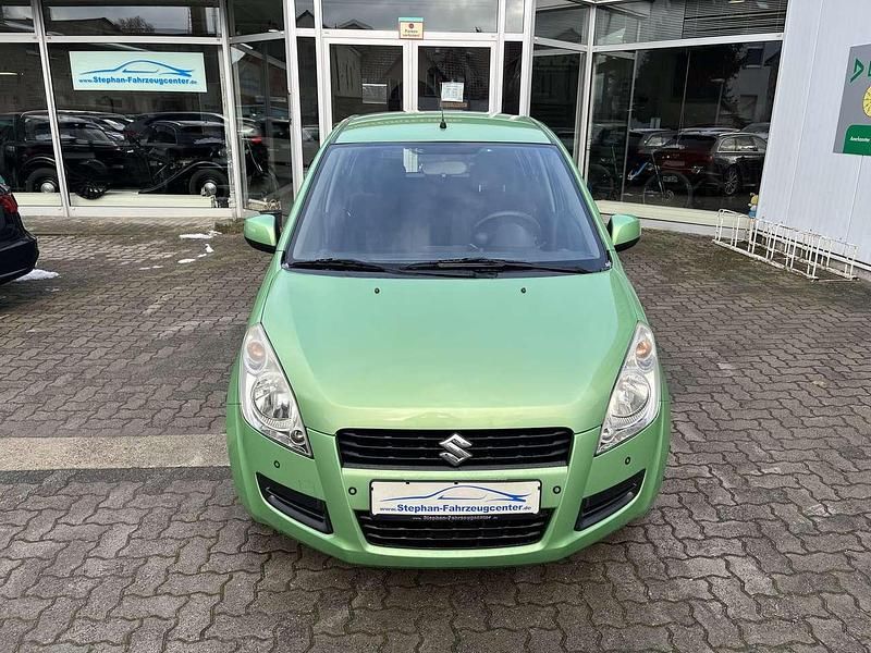 Second-hand Suzuki Splash Basic 65 CP (47 kW) 2009 Verde Hatchback