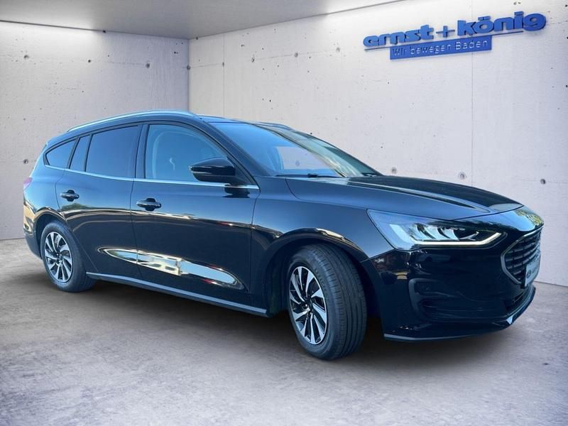 Neu Ford Focus Titanium 116 PS (85 kW) 2025