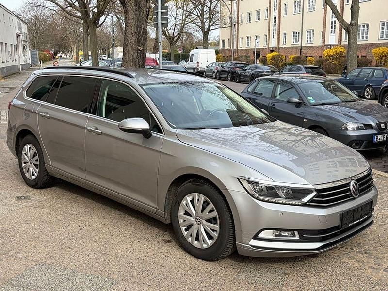 Gebraucht VW Passat Highline 150 PS (110 kW) 2017 Grau Kombi