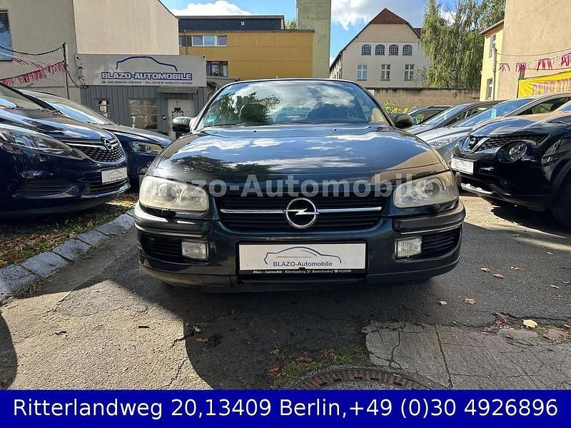 Schwarz Gebraucht 1998 Opel Omega Limousine | 1.990 € (Fairer Preis) - Bild 1/4