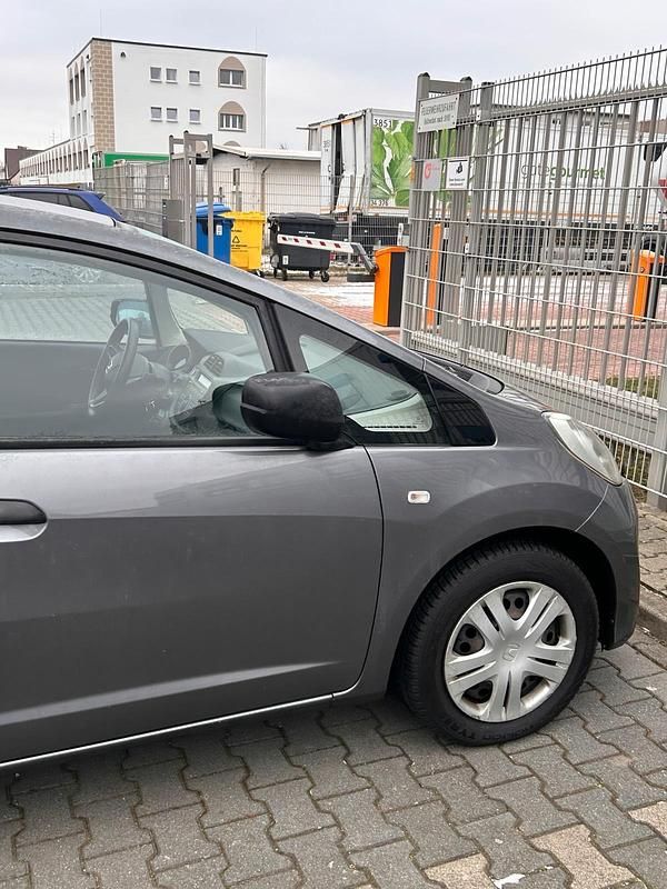 Gebraucht Honda Jazz 90 PS (66 kW) 2013 Silber Kleinwagen