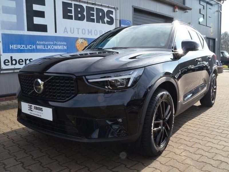 Schwarz Gebraucht 2024 Volvo XC40 Plus SUV | 40.950 € (Etwas zu teuer) - Bild 1/4