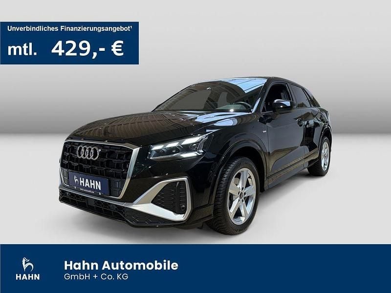 Mythosschwarz metallic Gebraucht 2024 Audi Q2 S-Line SUV | 31.295 € (Fairer Preis) - Bild 1/3
