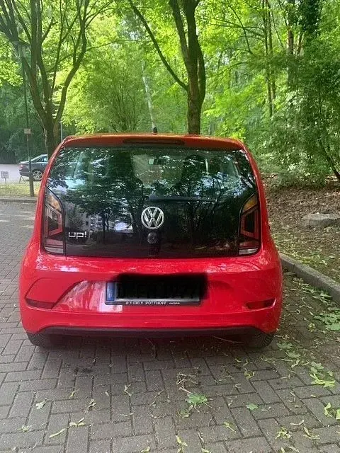 Gebraucht VW up! move up! 60 PS (44 kW) 2018 Rot Kleinwagen