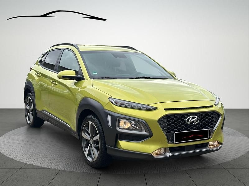 Gebraucht Hyundai Kona Style 177 PS (130 kW) 2018 Acid yellow / mic SUV