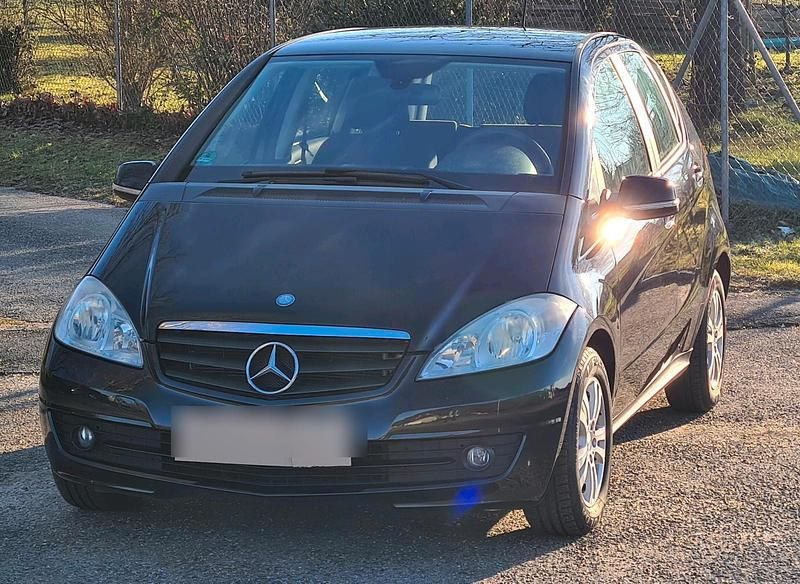 Schwarz Gebraucht 2009 Mercedes A160 Limousine | 2.400 € (Guter Preis) - Bild 1/3