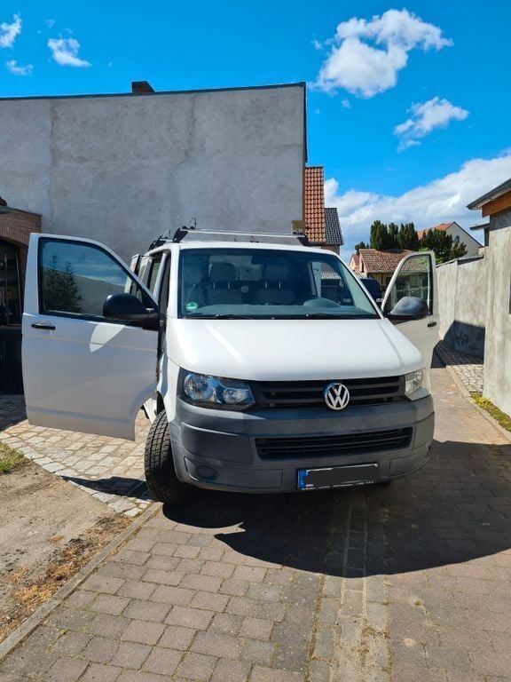 Weiß Gebraucht 2011 VW T5 Van | 7.700 € (Superpreis) - Bild 1/4