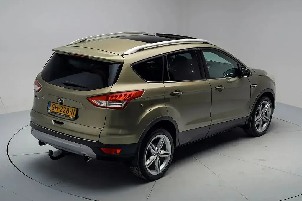 Gebraucht Ford Kuga 2014 Braun SUV