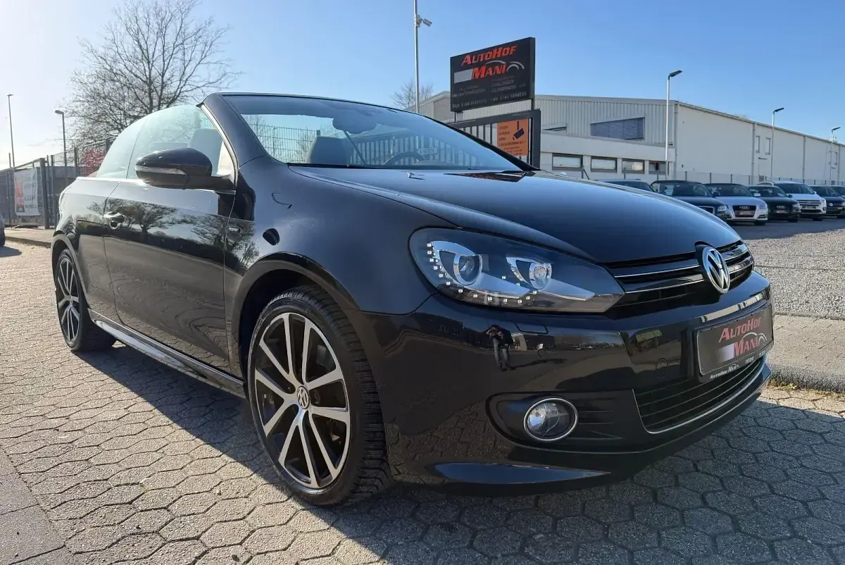 Gebraucht VW Golf Cabriolet Allstar 125 PS (91 kW) 2016 Schwarz Cabrio