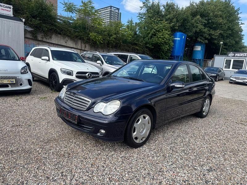 Blau Gebraucht 2006 Mercedes C200 Limousine | 4.700 € (Fairer Preis) - Bild 1/4