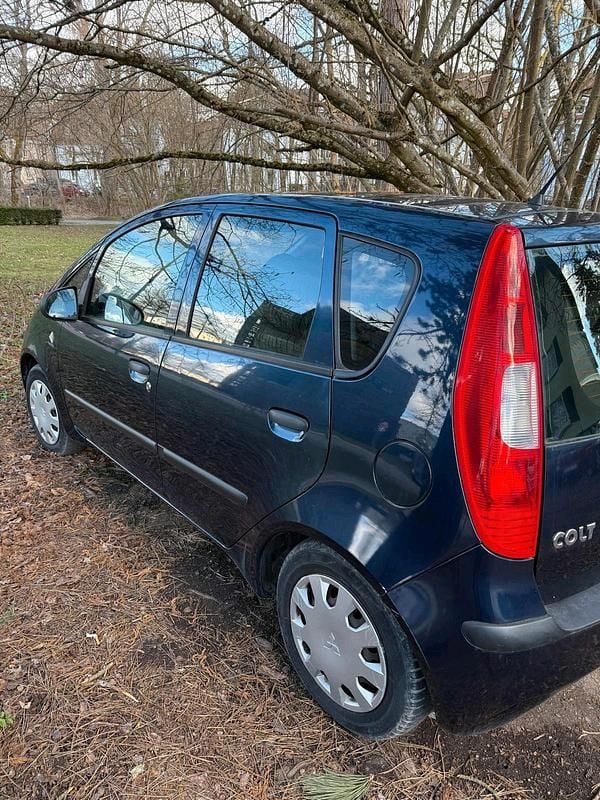 Gebraucht Mitsubishi Colt 95 PS (69 kW) 2005 Blau Kleinwagen
