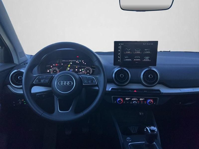 Gebraucht Audi Q2 Advanced Plus 116 PS (85 kW) 2025 Mythosschwarz metallic SUV