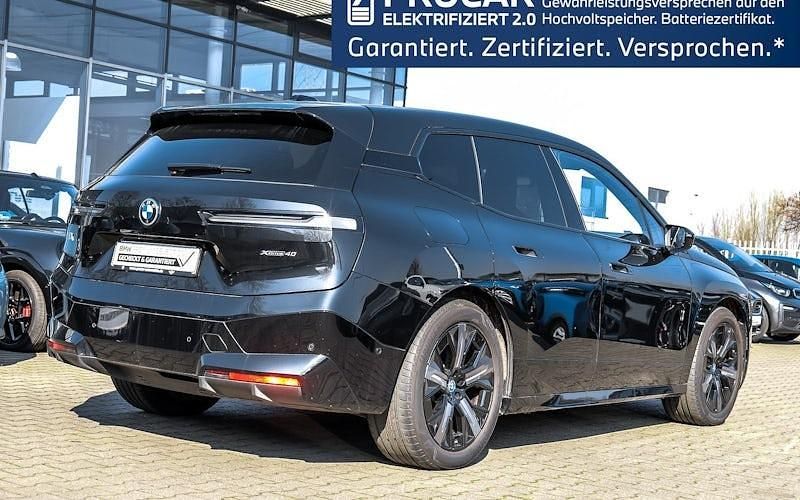 Gebraucht BMW iX Sport Line 300 kW (408 PS) 2025 Schwarz SUV