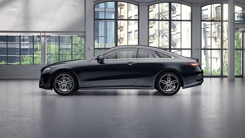 Gebraucht Mercedes E300 AMG 245 PS (180 kW) 2018 Obsidianschwarz metallic Coupé