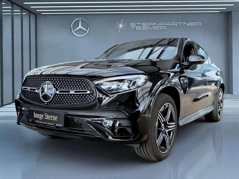 Schwarz Gebraucht 2024 Mercedes GLC300e AMG Coupé | 72.790 € (Superpreis) - Bild 1/3