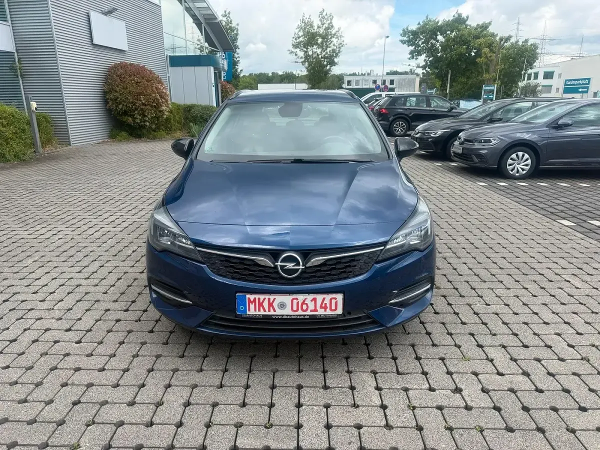 Gebraucht Opel Astra Edition 105 PS (77 kW) 2021 Blau Kombi