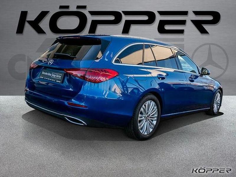 Gebraucht Mercedes C180 Advanced Plus 170 PS (125 kW) 2024 Spektrablau Kombi