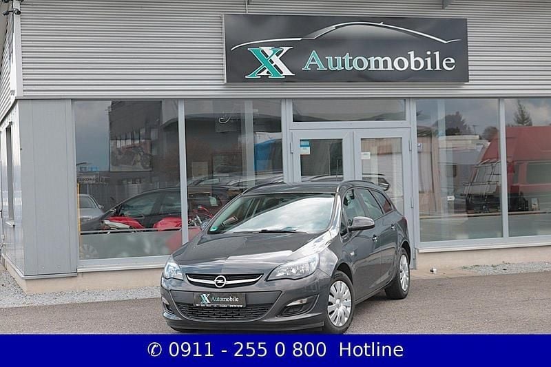 Gebraucht Opel Astra 116 PS (85 kW) 2015 Grau Kombi