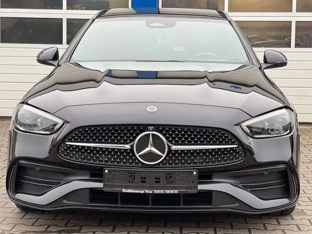 Gebraucht Mercedes C300 AMG line 265 PS (194 kW) 2022 Obsidianschwarz Kombi