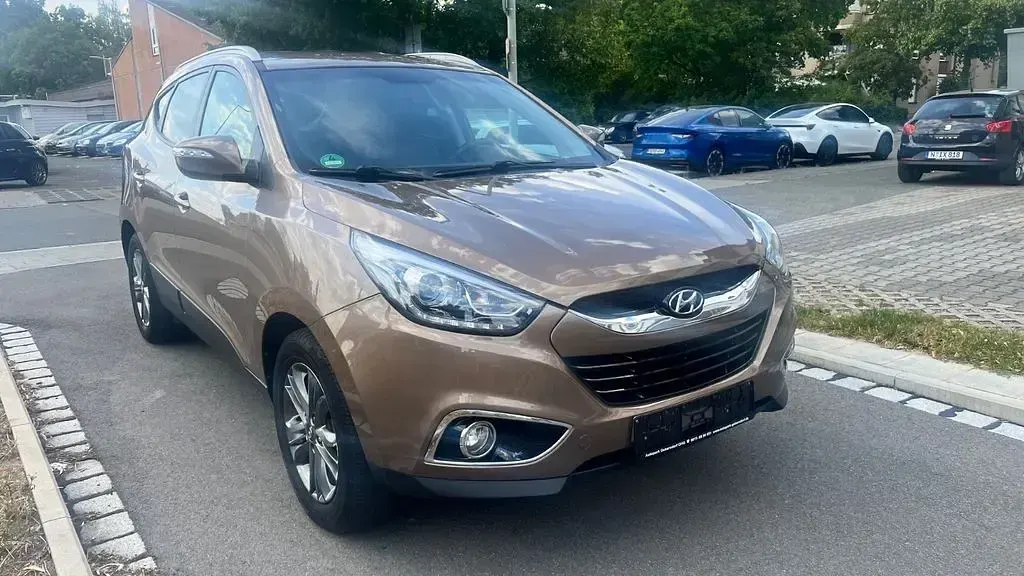 Gebraucht Hyundai ix35 Style 136 PS (100 kW) 2014 Braun SUV