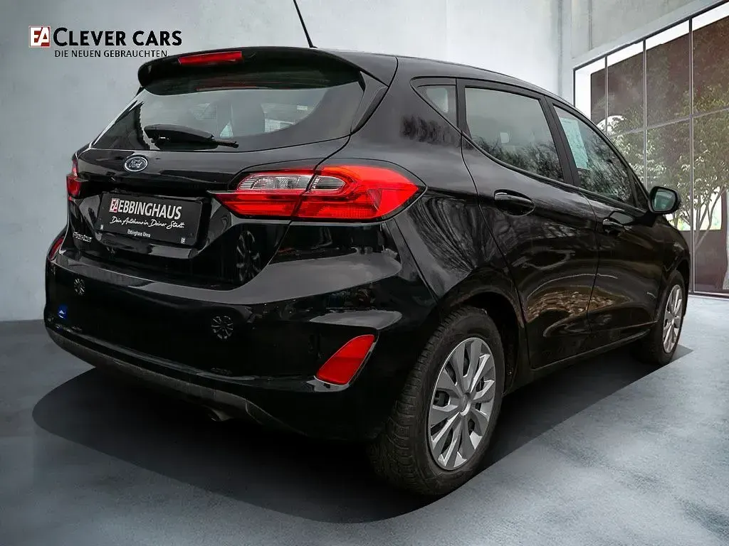 Gebraucht Ford Fiesta Cool & Connect 75 PS (55 kW) 2022 Schwarz Kleinwagen