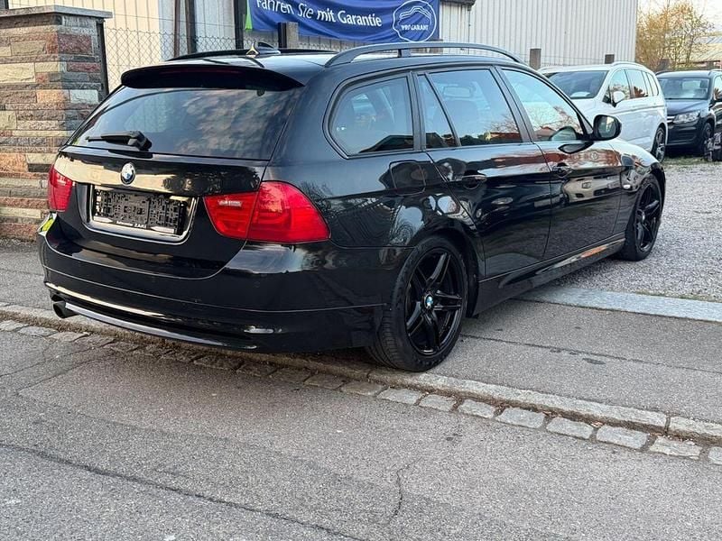 Second-hand BMW 320 Performance 170 CP (125 kW) 2009 Negru Break