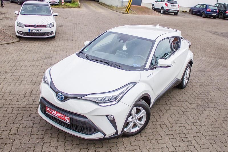 Silber Gebraucht 2020 Toyota C-HR Style SUV | 20.999 € (Fairer Preis) - Bild 1/4