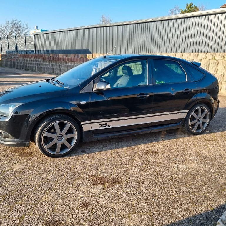 Gebraucht Ford Focus Titanium 125 PS (91 kW) 2006 Schwarz Limousine