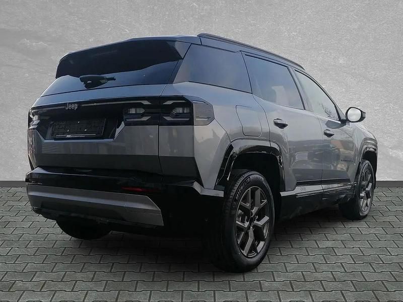 Second-hand Jeep Compass 145 CP (106 kW) 2025 Gri SUV