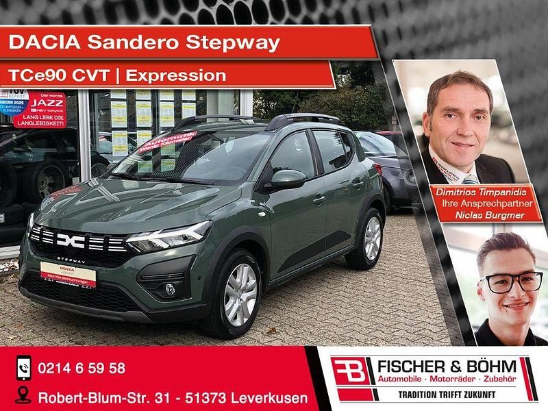 Grün Gebraucht 2024 Dacia Sandero Expression Kleinwagen | 17.490 € (Guter Preis) - Bild 1/4
