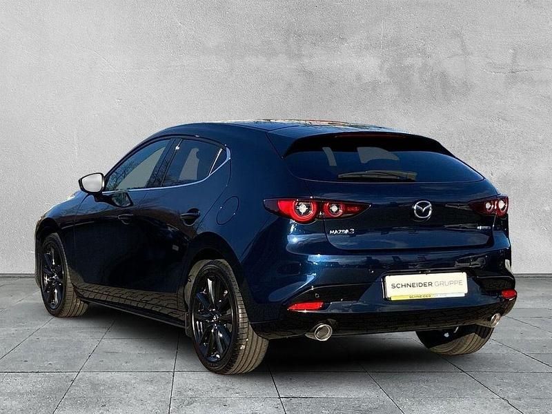 Neu Mazda 3 Nagisa 185 PS (136 kW) 2025 Blau Limousine