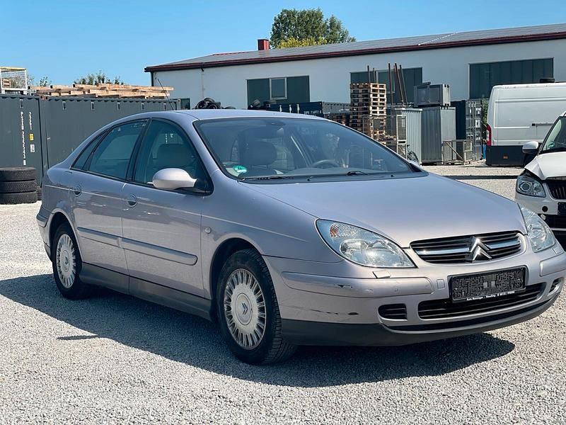 Silber Gebraucht 2001 Citroën C5 Exclusive Limousine | 850 € - Bild 1/4