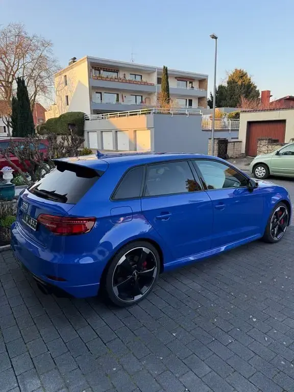 Gebraucht Audi RS3 Sport 400 PS (294 kW) 2018 Blau Limousine