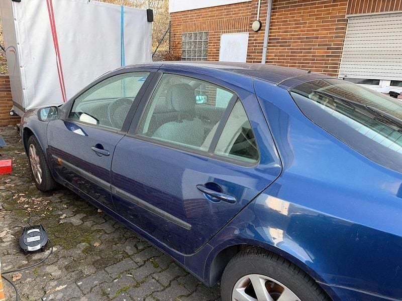 Gebraucht Renault Laguna II 120 PS (88 kW) 2004 Blau Limousine