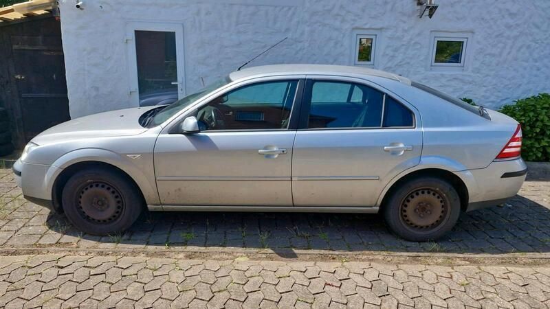 Silber Gebraucht 2006 Ford Mondeo Limousine | 800 € - Bild 1/4