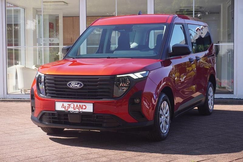 Rot Gebraucht 2024 Ford Tourneo Courier Trend Van / Kleinbus | 20.890 € (Superpreis) - Bild 1/4