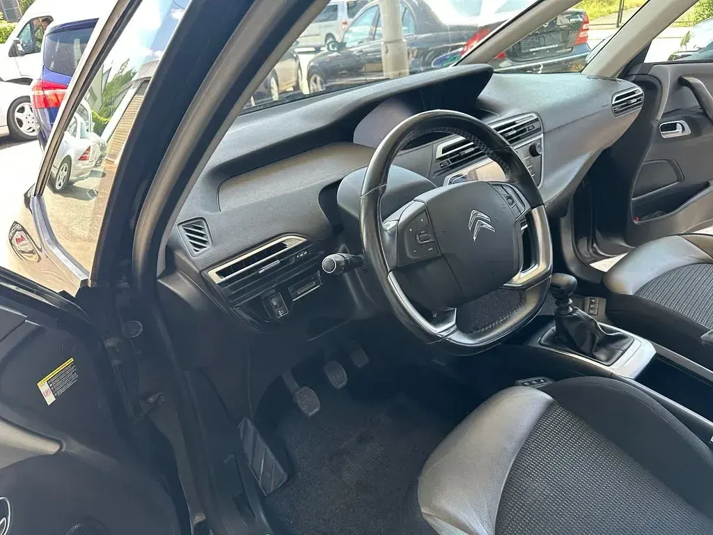 Gebraucht Citroën Grand C4 Picasso PureTech 131 PS (96 kW) 2018 Schwarz Van / Kleinbus
