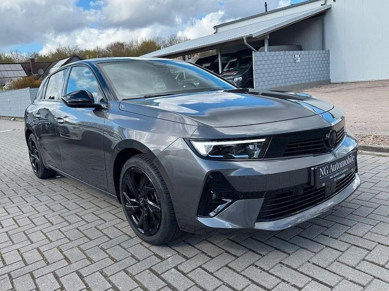 Gebraucht Opel Astra GS Line 131 PS (96 kW) 2024 Grau Limousine