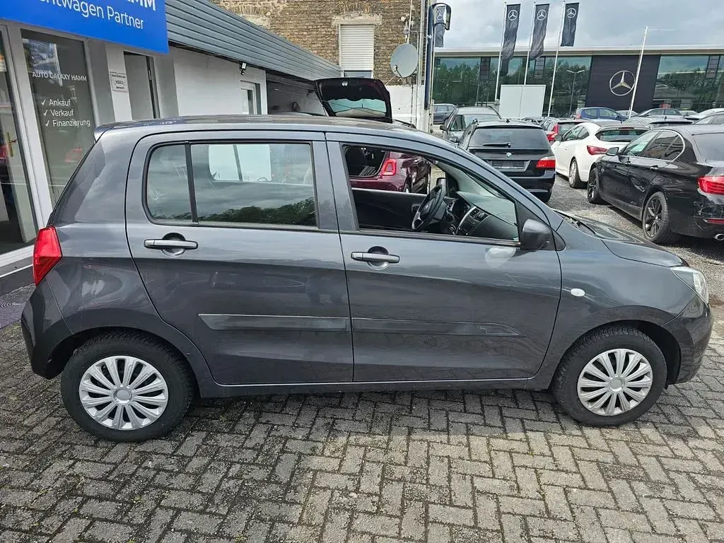 Gebraucht Suzuki Celerio 68 PS (50 kW) 2015 Grau Kleinwagen