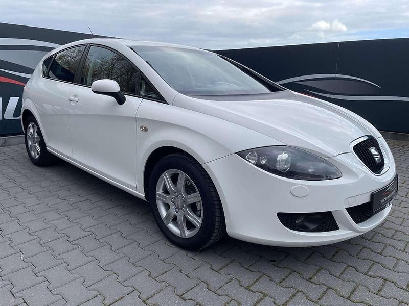 Gebraucht Seat Leon Stylance 102 PS (75 kW) 2009 Weiß Kleinwagen