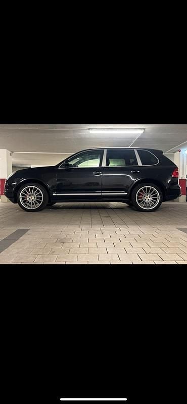 Gebraucht Porsche Cayenne 239 PS (175 kW) 2010 Schwarz SUV